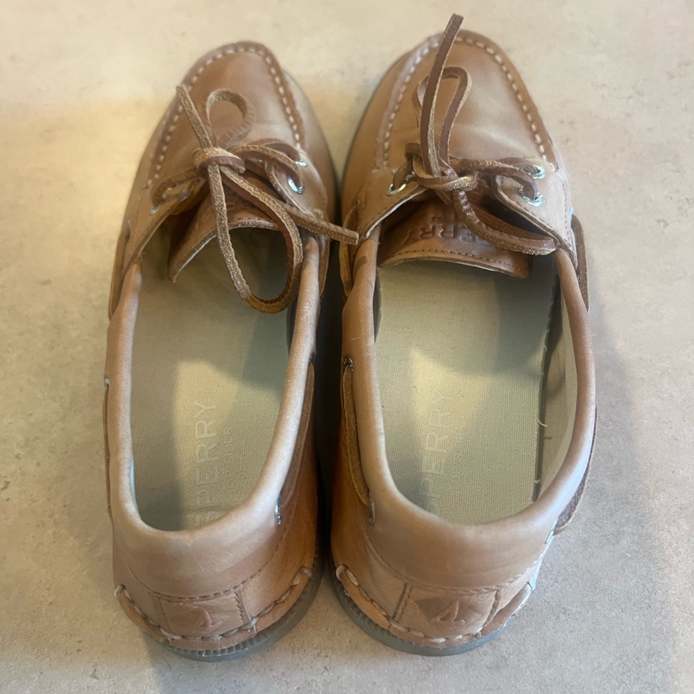 Women's Brown Leather Boat Shoes - Classic Lace-Up - Picture 4 of 7